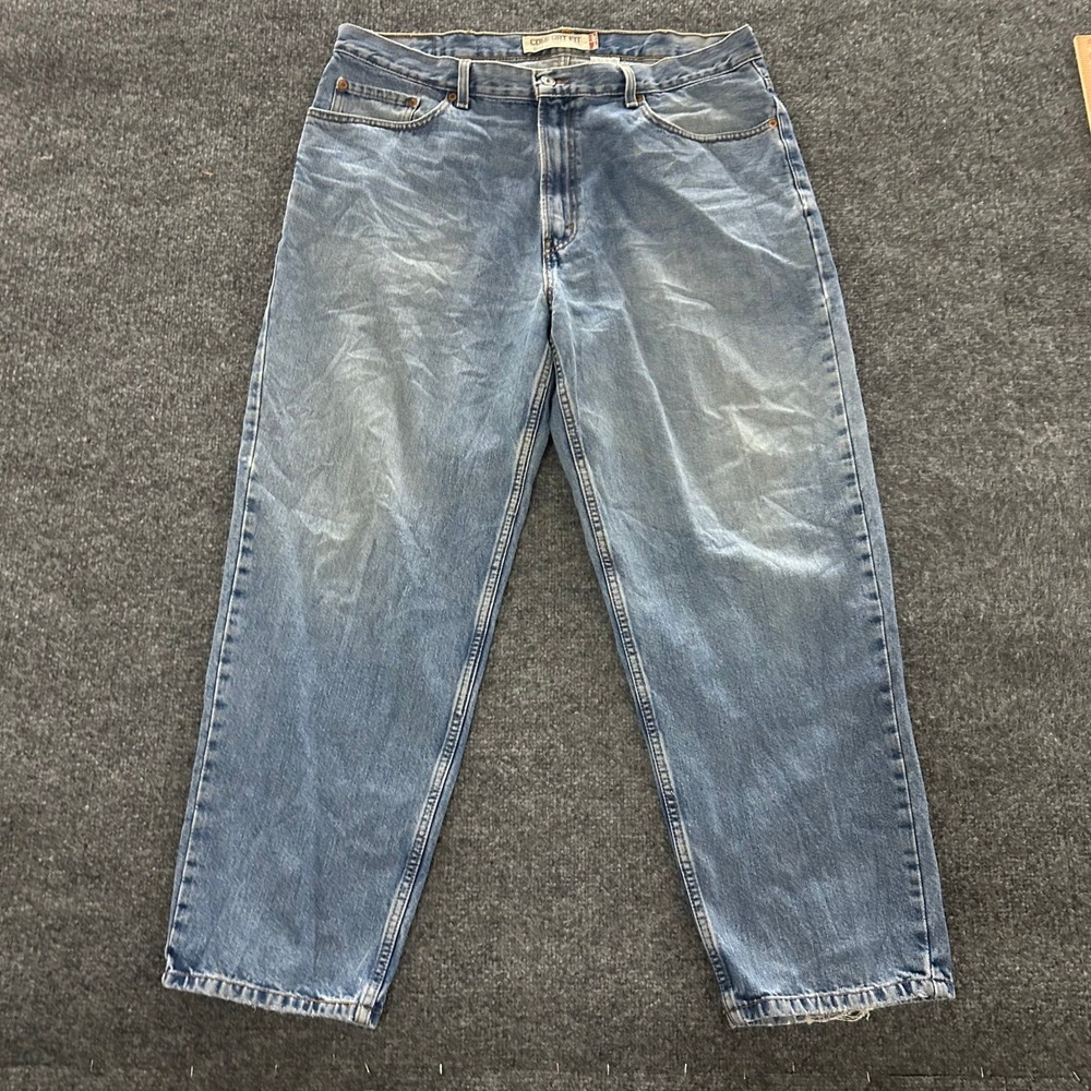 Levi's Jeans Mens Size 38x30 Blue 560 Comfort Fit Loose Tapered Leg Light Wash